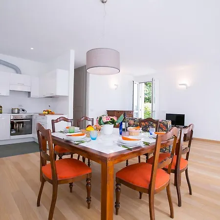 Griante Le Maioliche Apartament *
